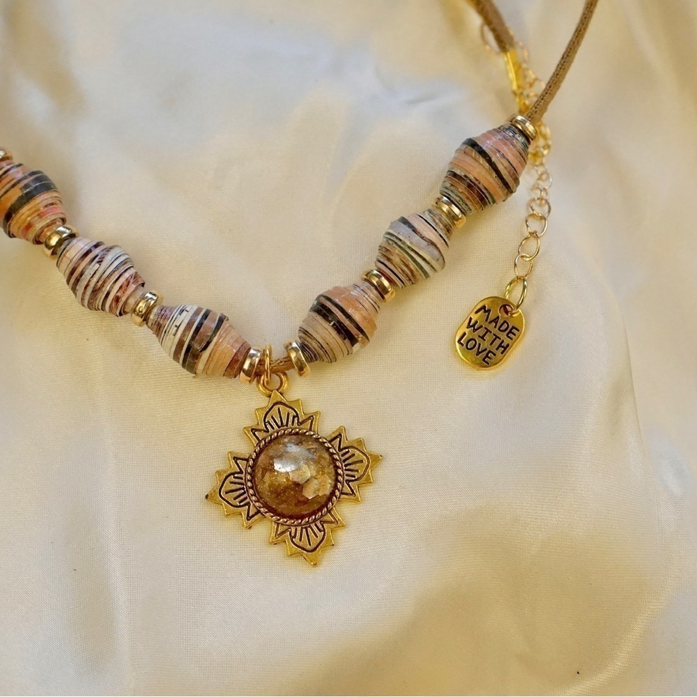 𝅺amber Waves Necklace by Lissette’s Art